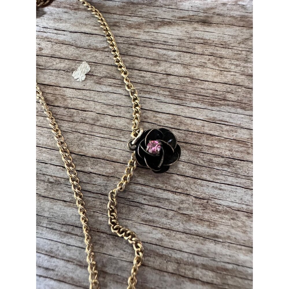 Betsey Johnson Pink Cupcake Pendant Necklace With Gold-Tone Chain & Embellishmen - Picture 6 of 6